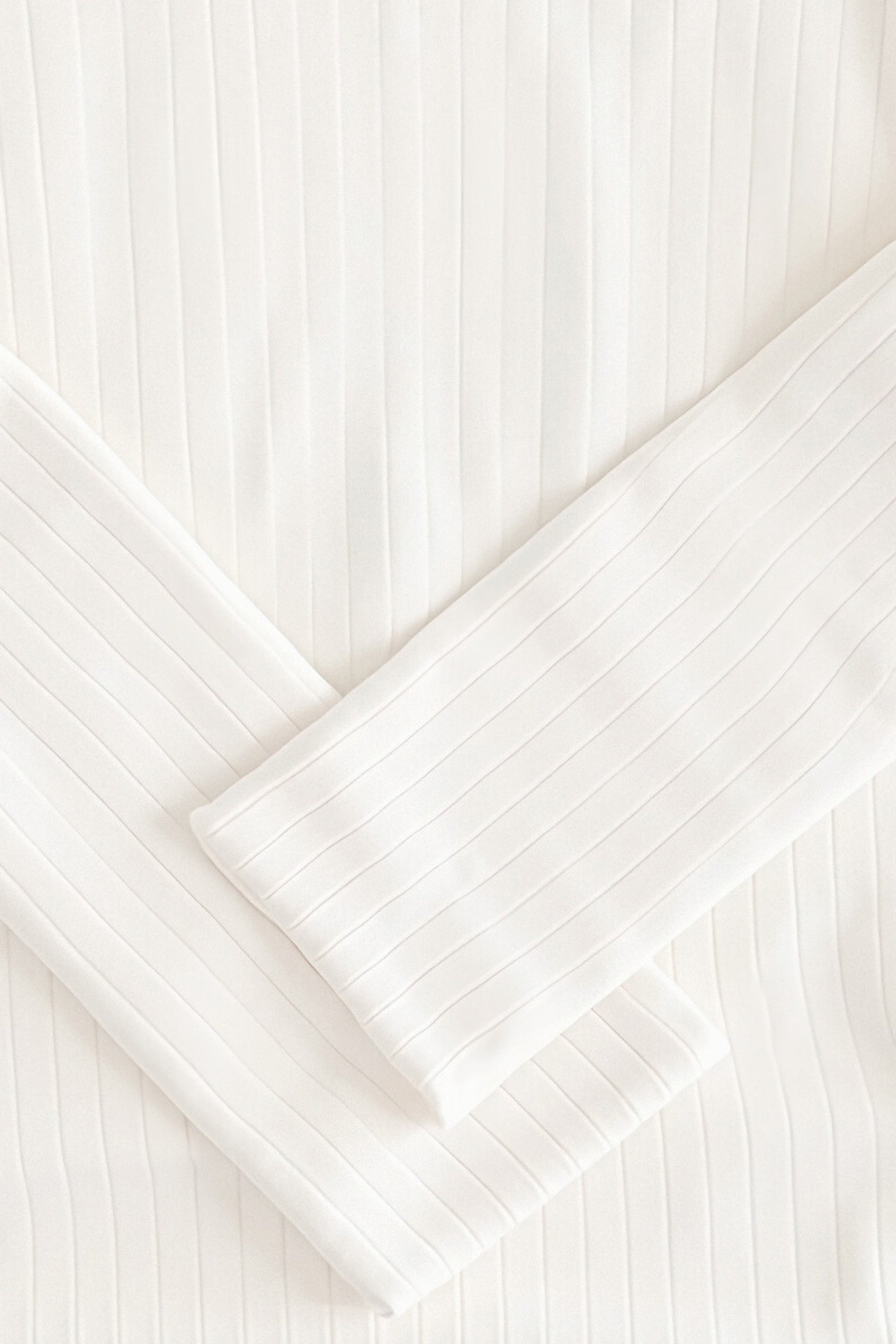 Old Money Herrenpullover – Gerippt & Langarm in Uni-Design