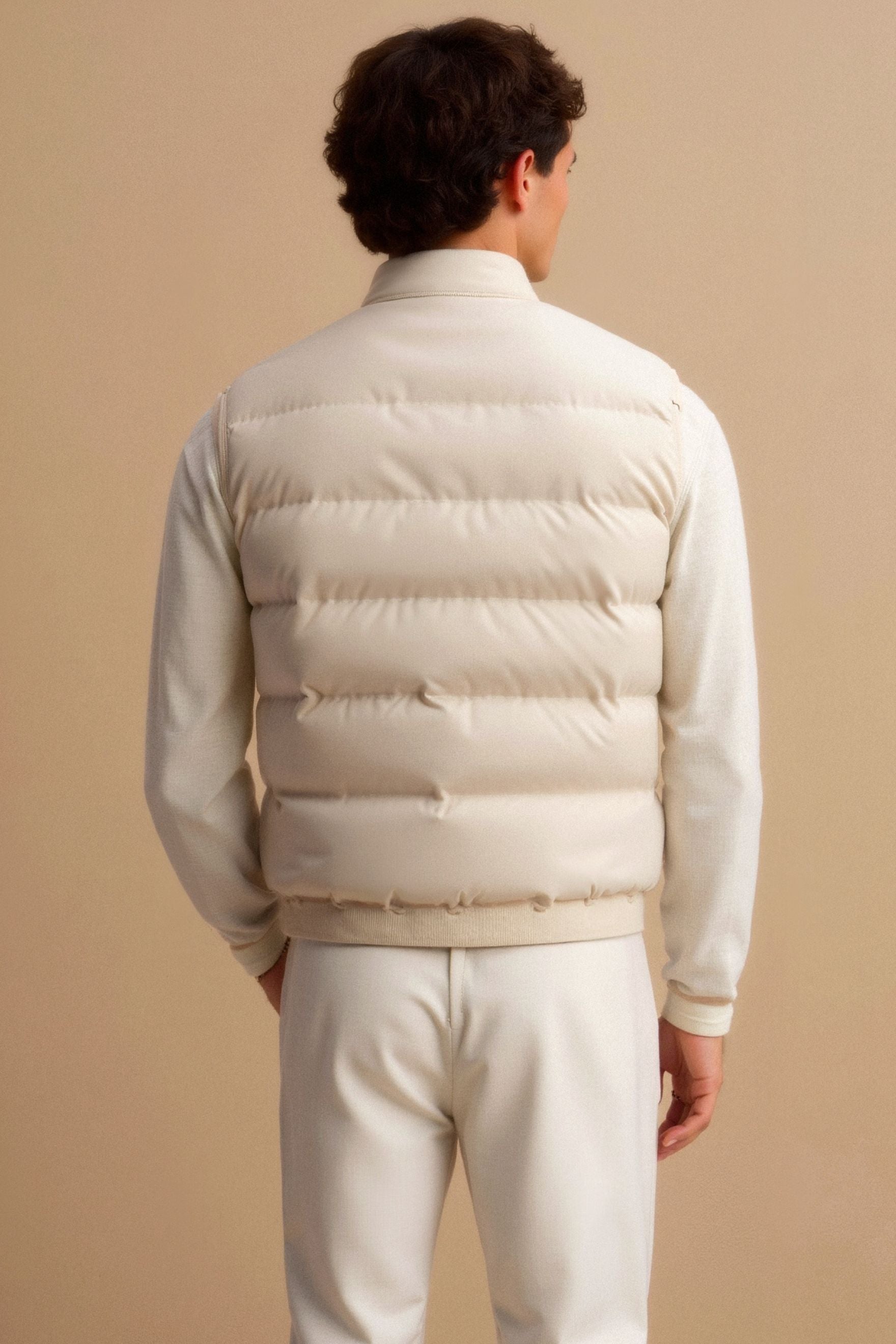 Herren Weste mit Stehkragen – Klassischer Business-Look aus Funktionsmaterial